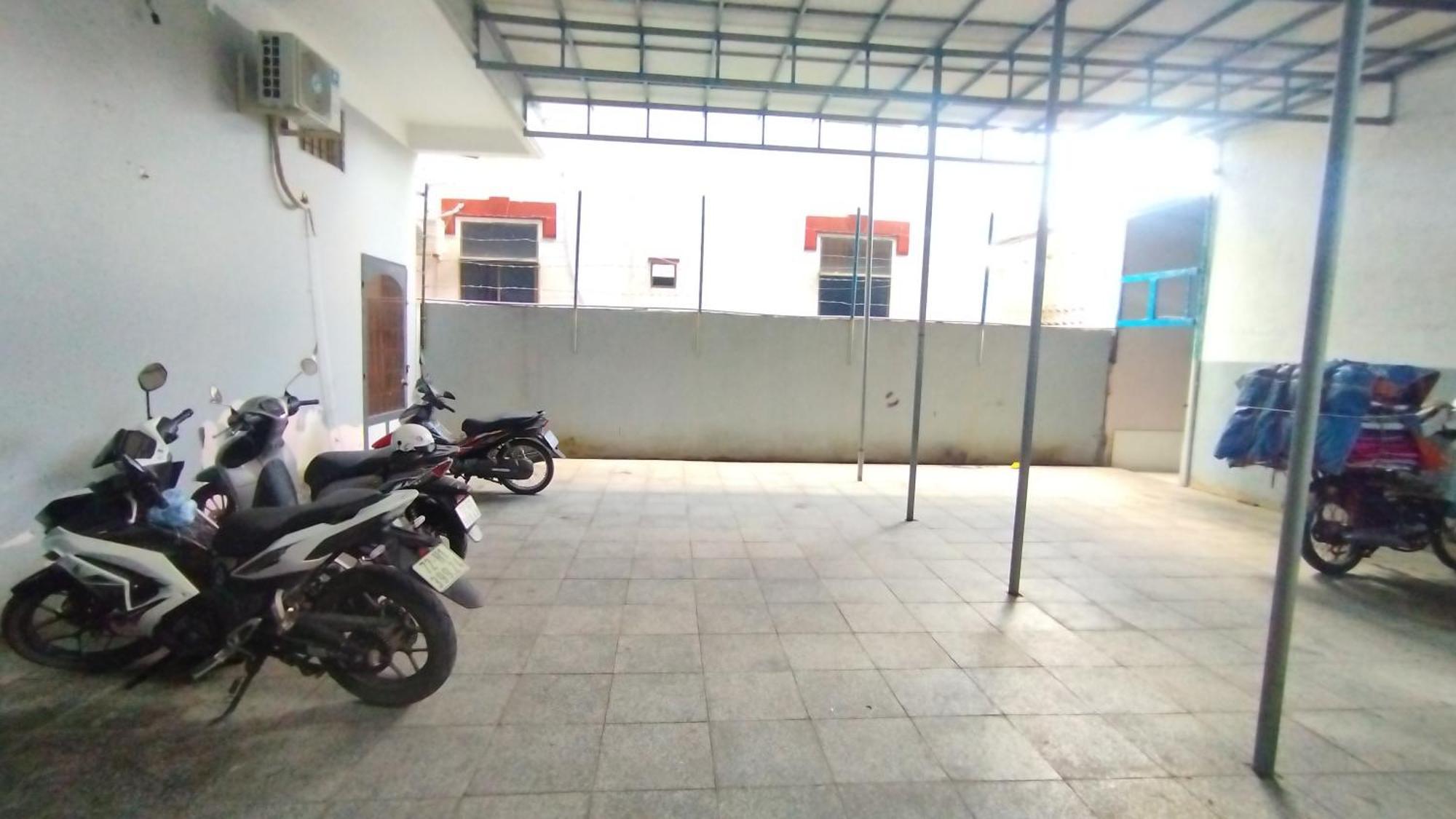 Nha Nghi Thanh Thuy Ba Ria Exteriör bild