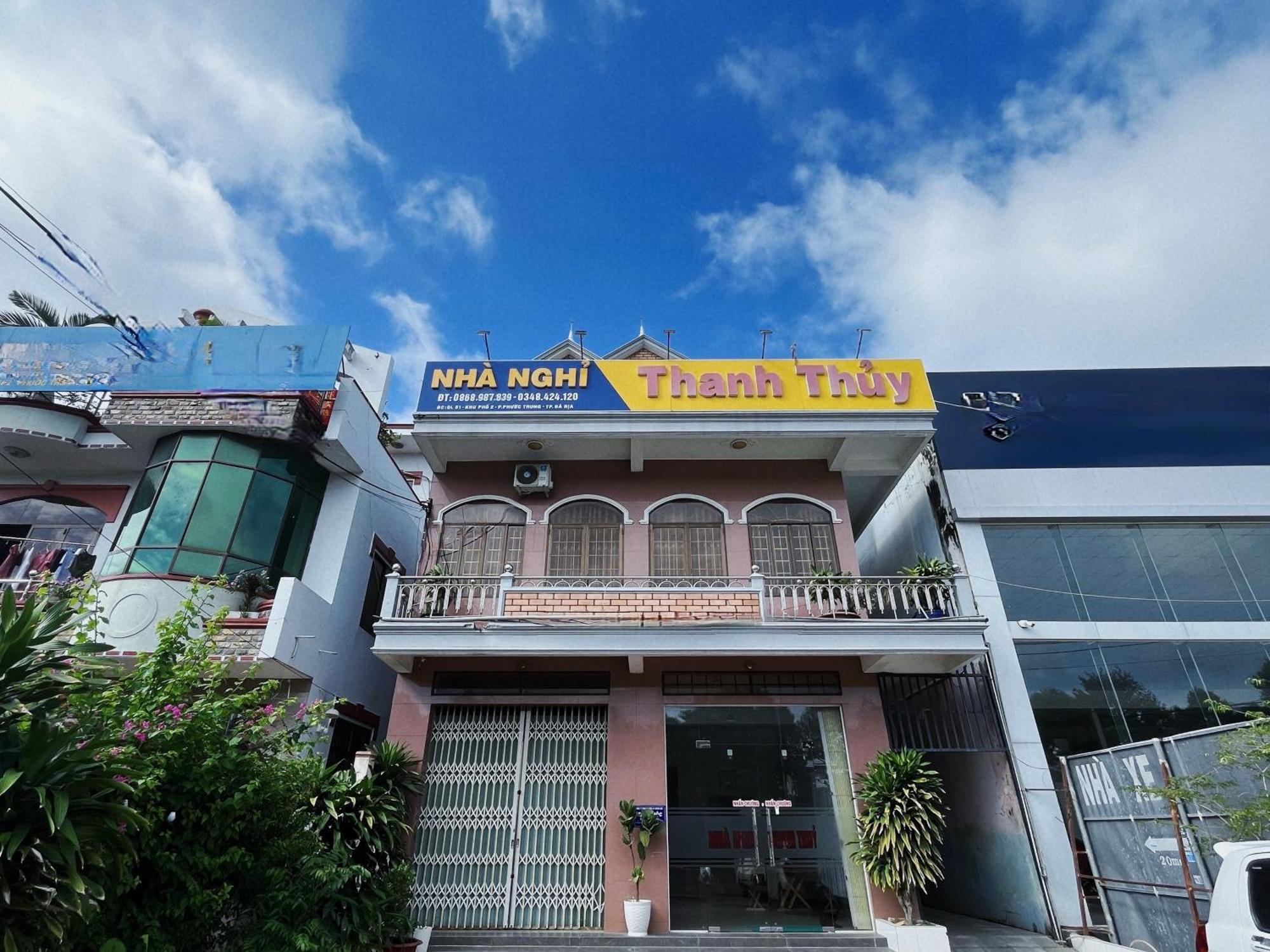 Nha Nghi Thanh Thuy Ba Ria Exteriör bild