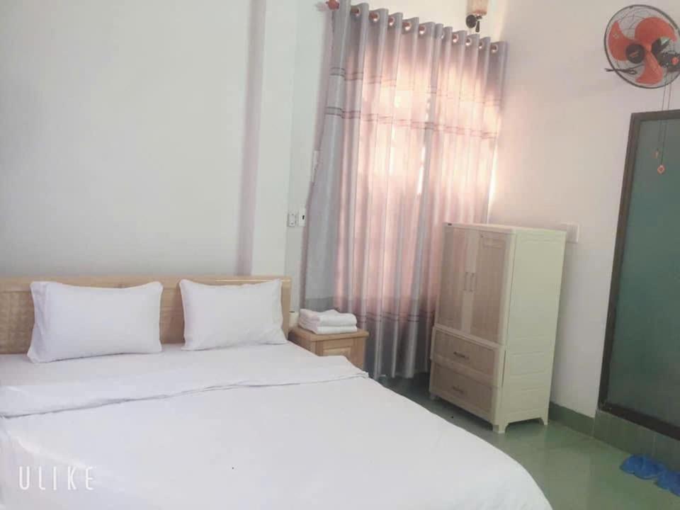 Nha Nghi Thanh Thuy Ba Ria Exteriör bild