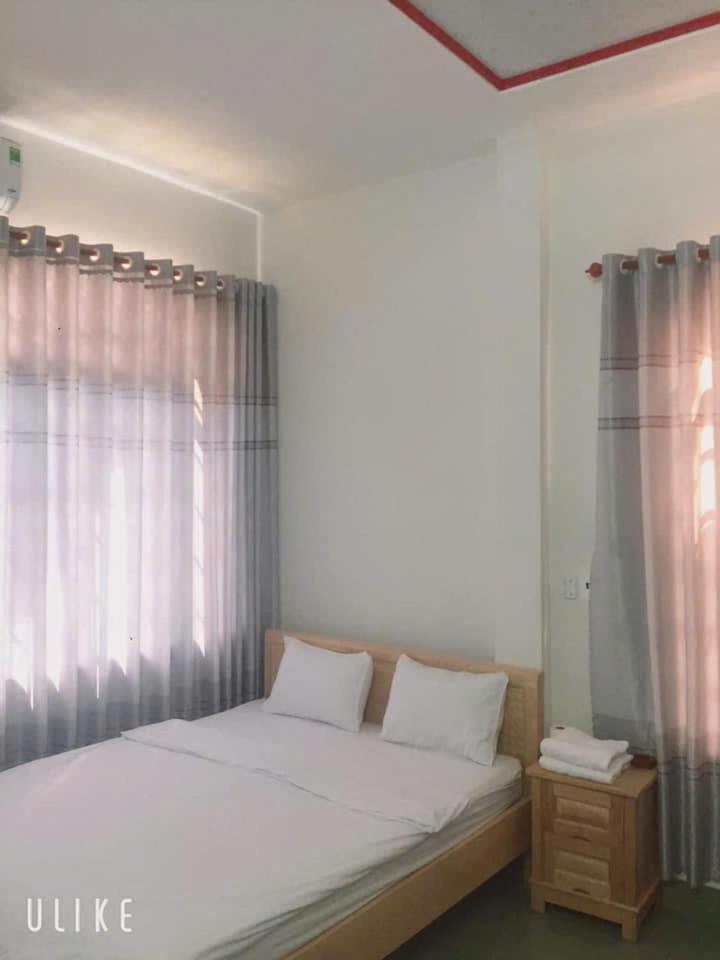 Nha Nghi Thanh Thuy Ba Ria Exteriör bild